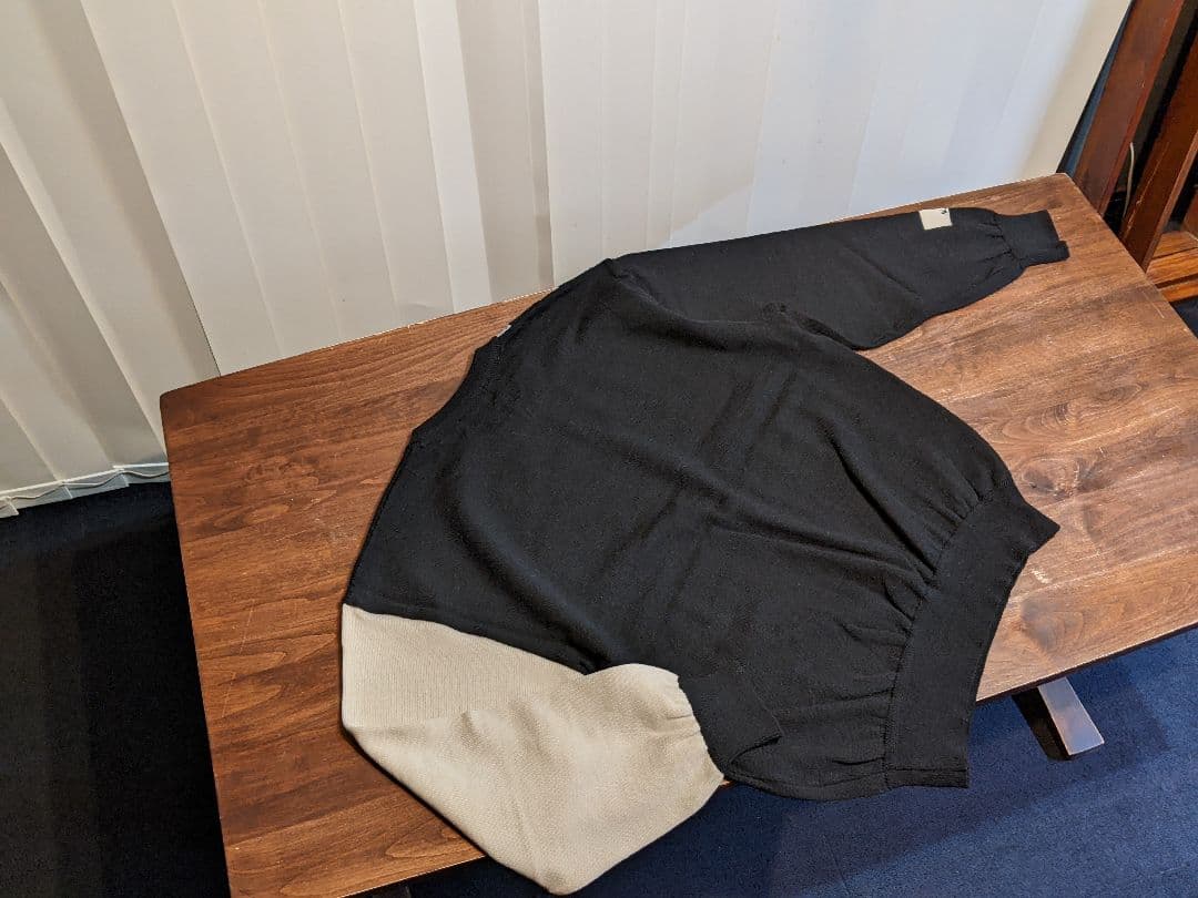 マンシングウェア　プルオーバー　ウール　ニット　ゴルフ　セーター　黒　トレーナー