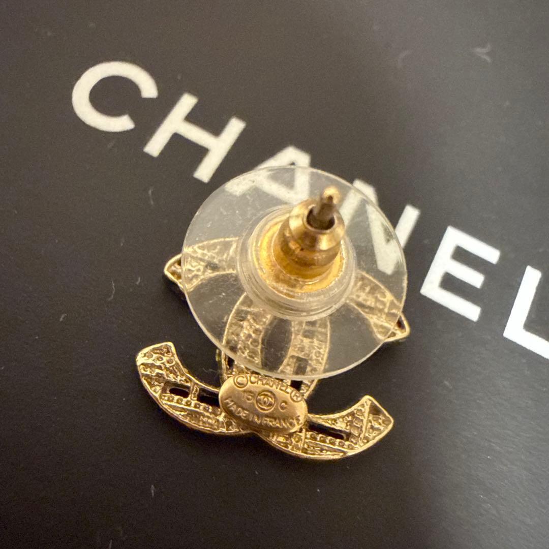 【siroさん専用】CHANEL CCロゴ ピアス(片耳用)