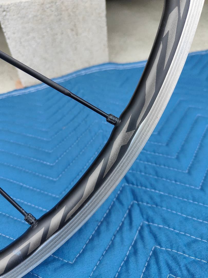 マビックキシリウム Mavic Ksyrium Pro 2016LTDRed美品