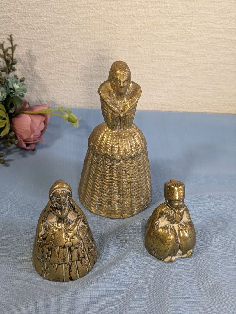 ロッタさま専用 真鍮製 ハンドベル ３点セット　フレーム2点