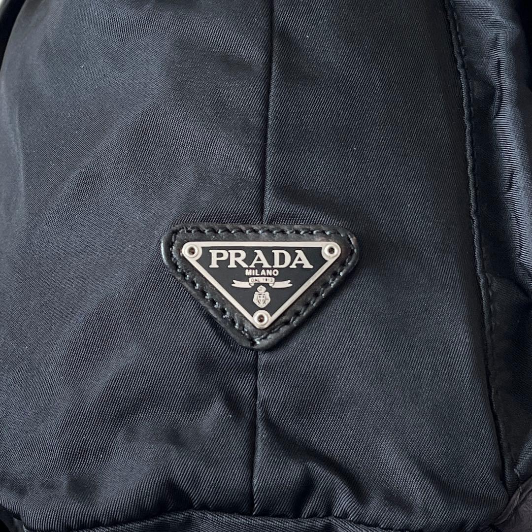 未使用級✨PRADA プラダ　リュックサック　ナイロン　レザー　三角ロゴプレート