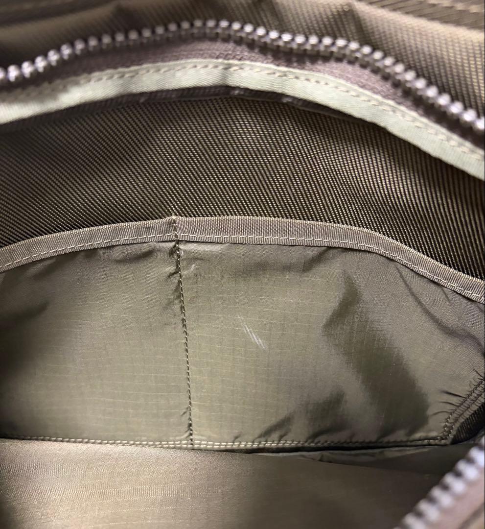 PORTER UNIT スリングショルダーバッグ　L カーキ色