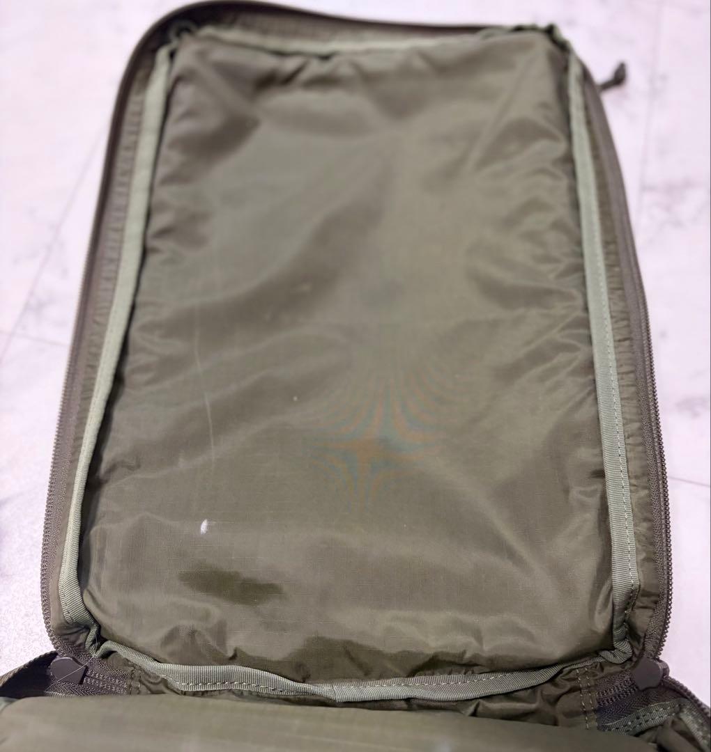 PORTER UNIT スリングショルダーバッグ　L カーキ色