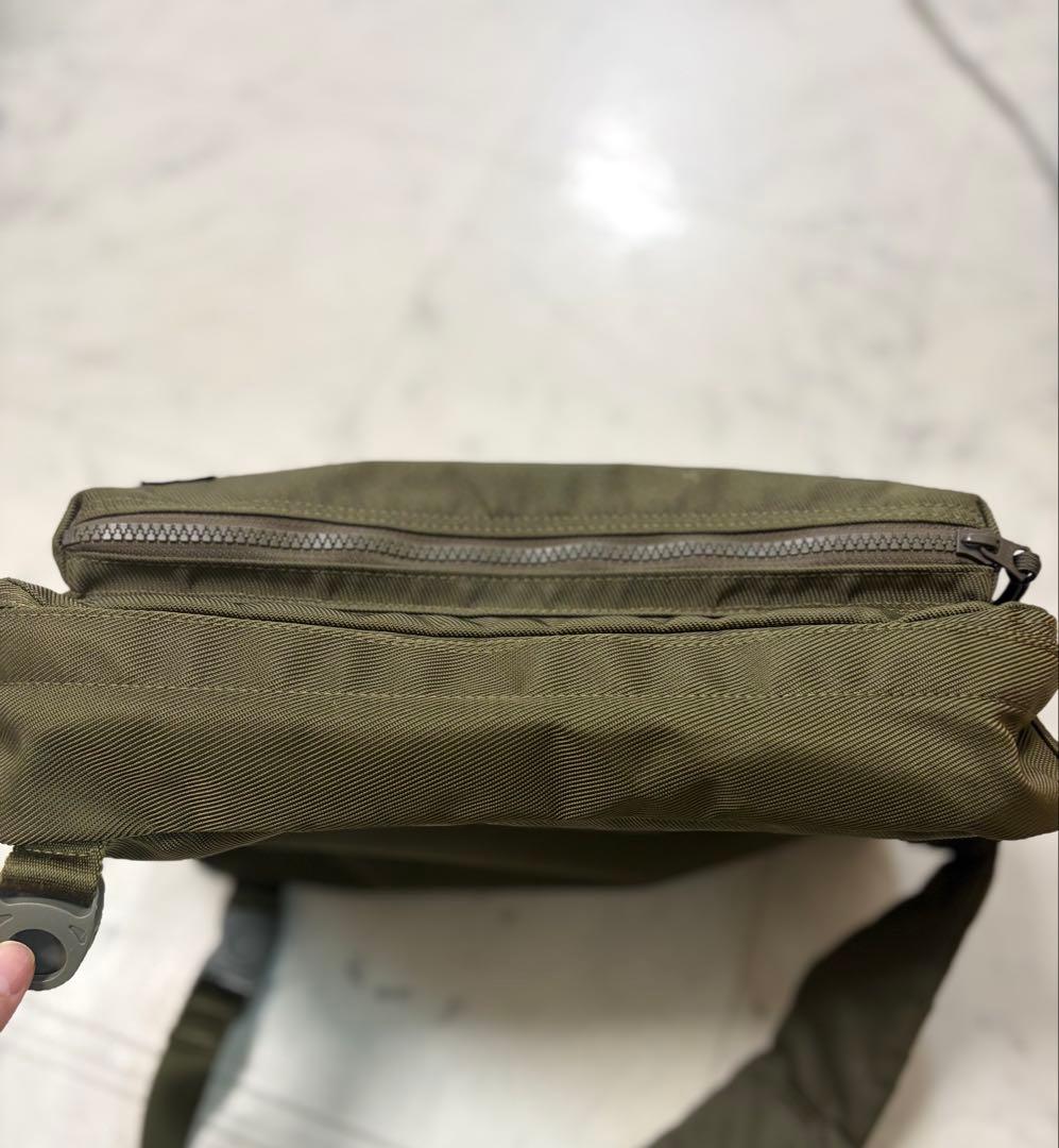 PORTER UNIT スリングショルダーバッグ　L カーキ色