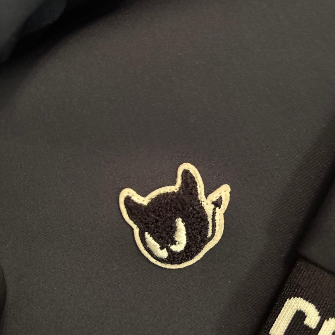 waacフード付きシャツ