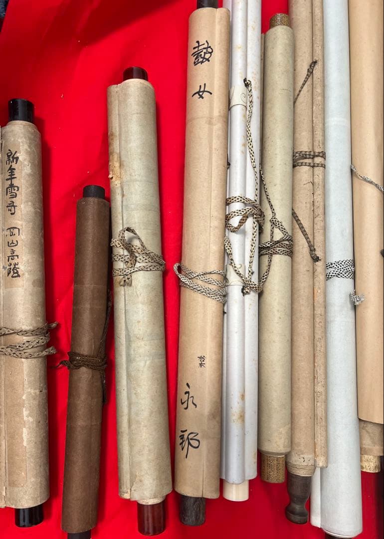 掛軸まとめて30本 ＆他色紙、（日本画 書 山水 中国書画 大幅 ）など！