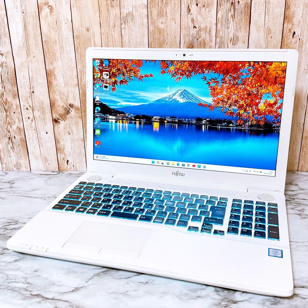 美品✨高性能i7＆メモリ8GB✨超大容量1TB✨カメラ すぐ使えるノートパソコン