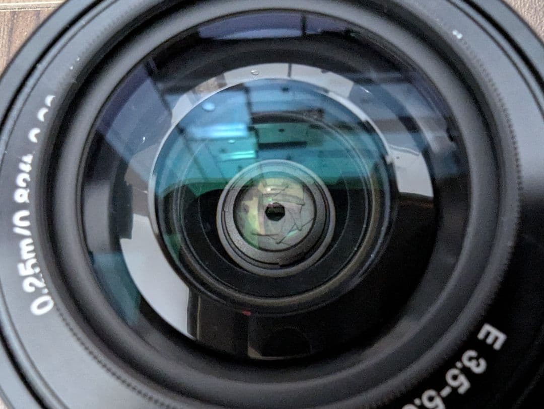 SONY E 16-50mm F3.5-5.6/OSSズームレンズ保護フィルタ付