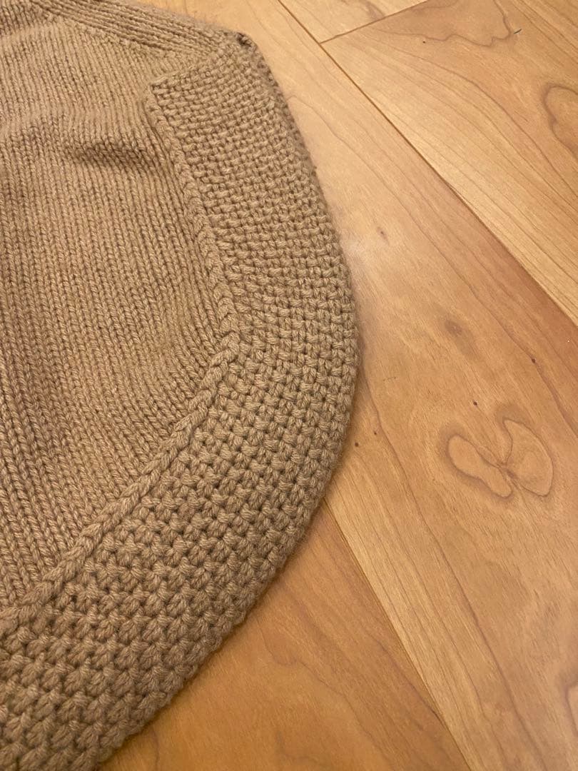 お値下げ❤️GUCCI ベージュ ニットポンチョ