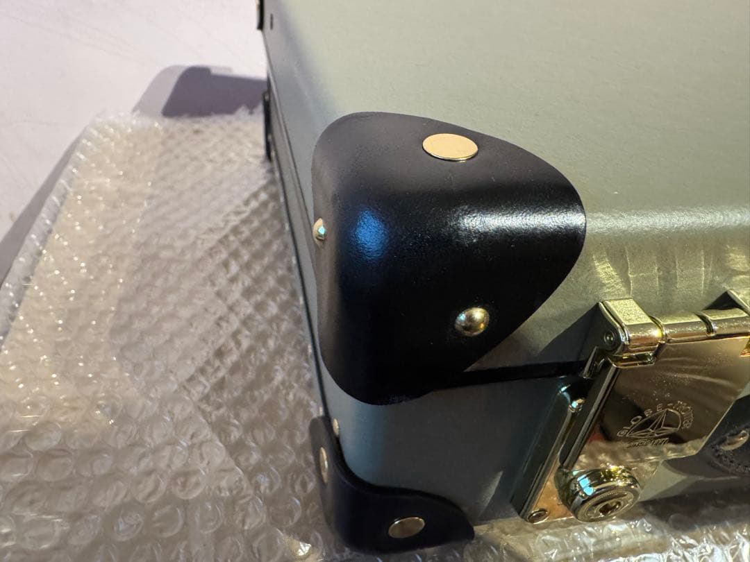 頂 極上ZERO様専用 GLOBE-TROTTER アタッシェ オリーブグリーン - メルカリ