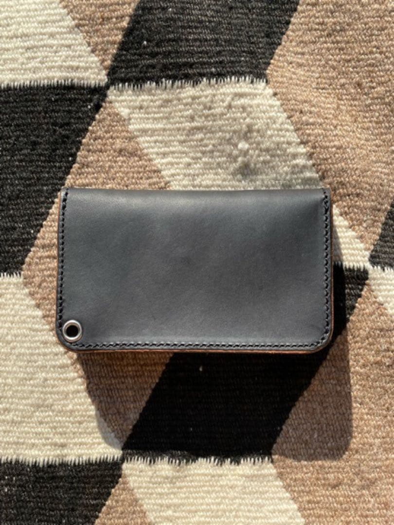 LARRY SMITH ブラックレザー二つ折り財布　新品、未開封、ラリースミス