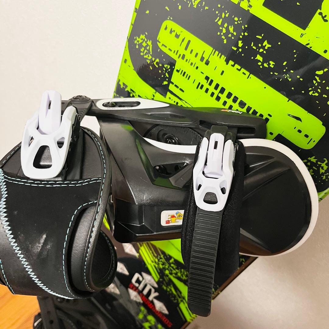 RYZ CITY スノーボード 121cm ビンディング付き ジュニア用 初心者