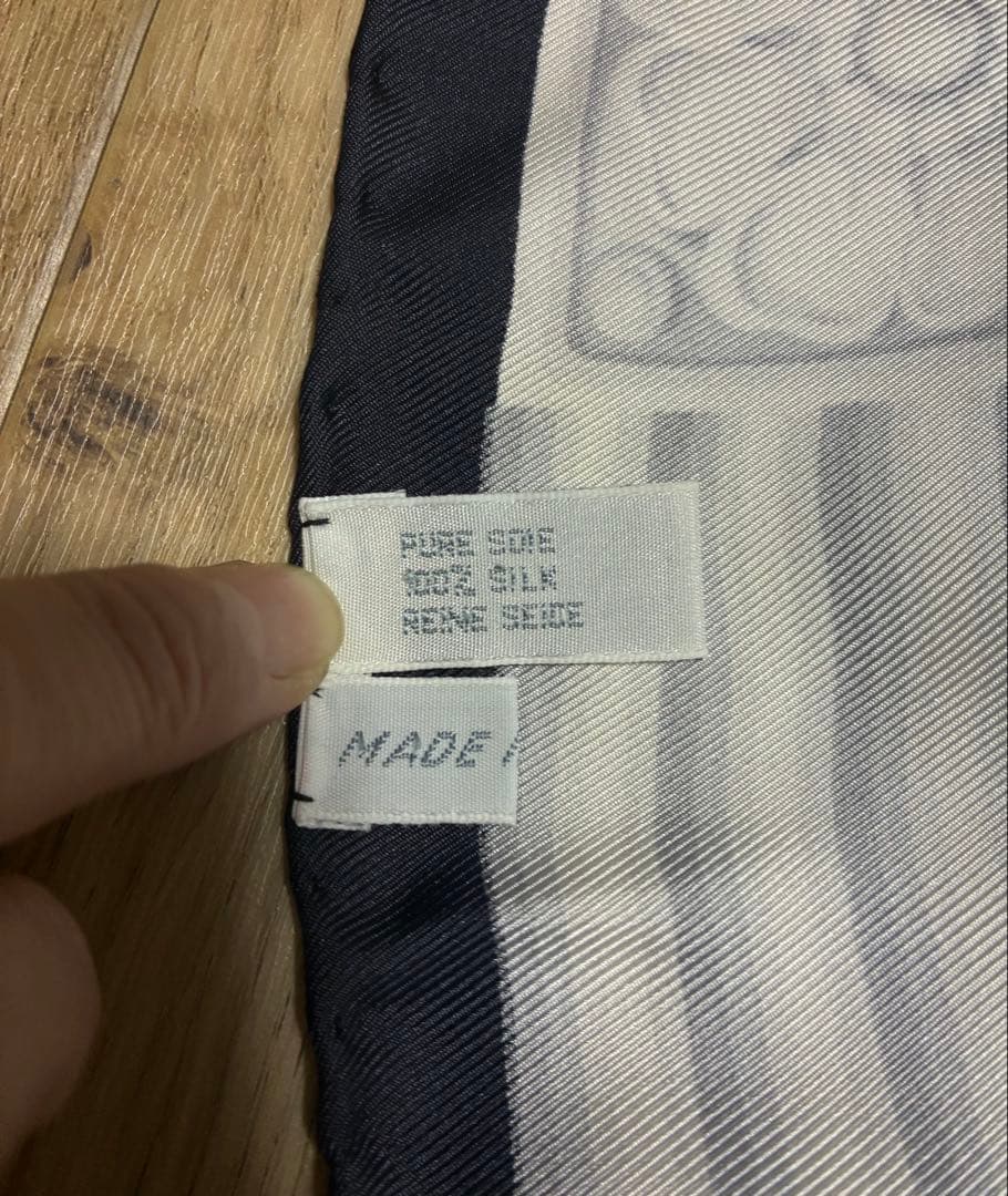 極美　クリスチャンディオール　大判スカーフ　シルバーグレー