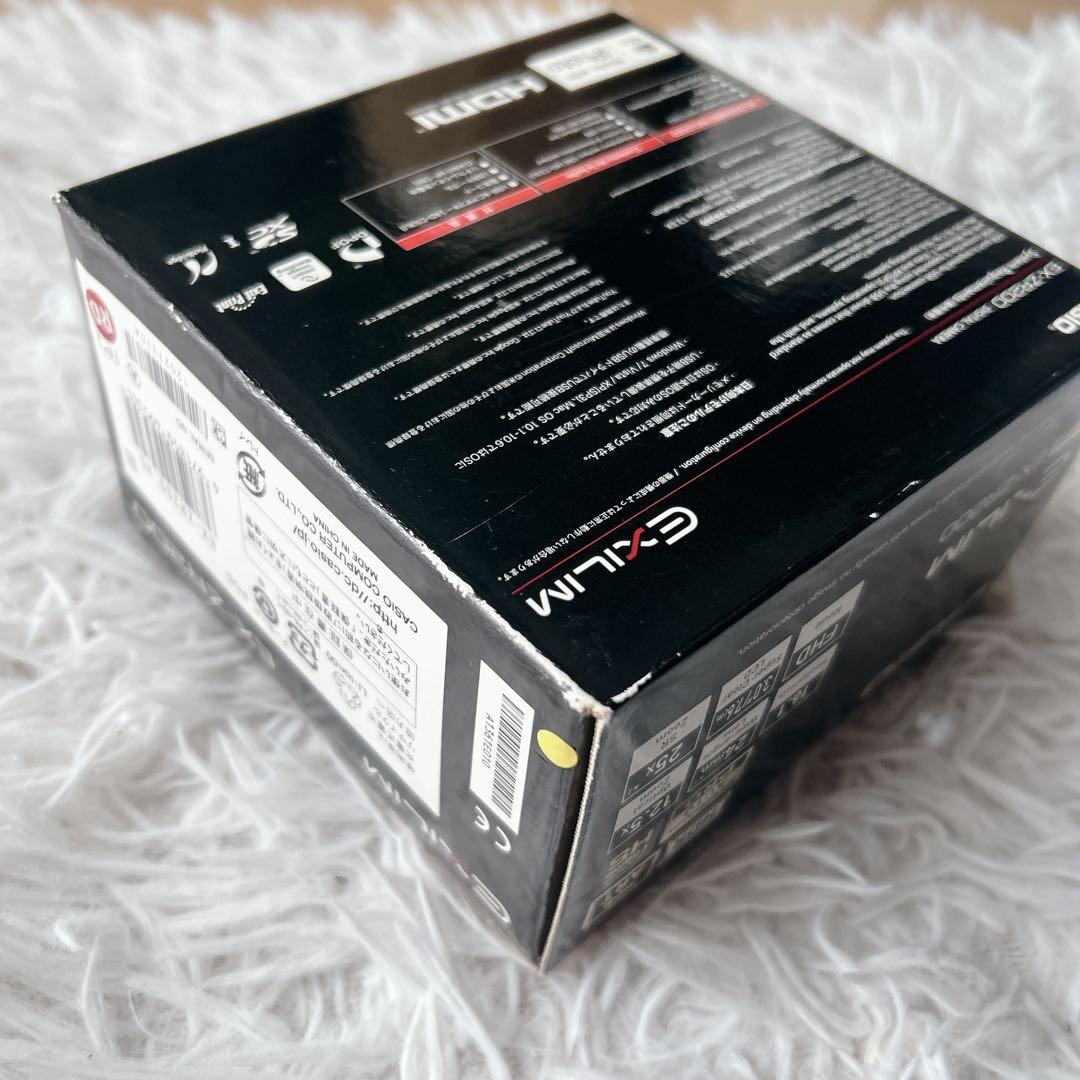 【美品】CASIO EXILIM EX-ZR200 コンパクトデジタルカメラ