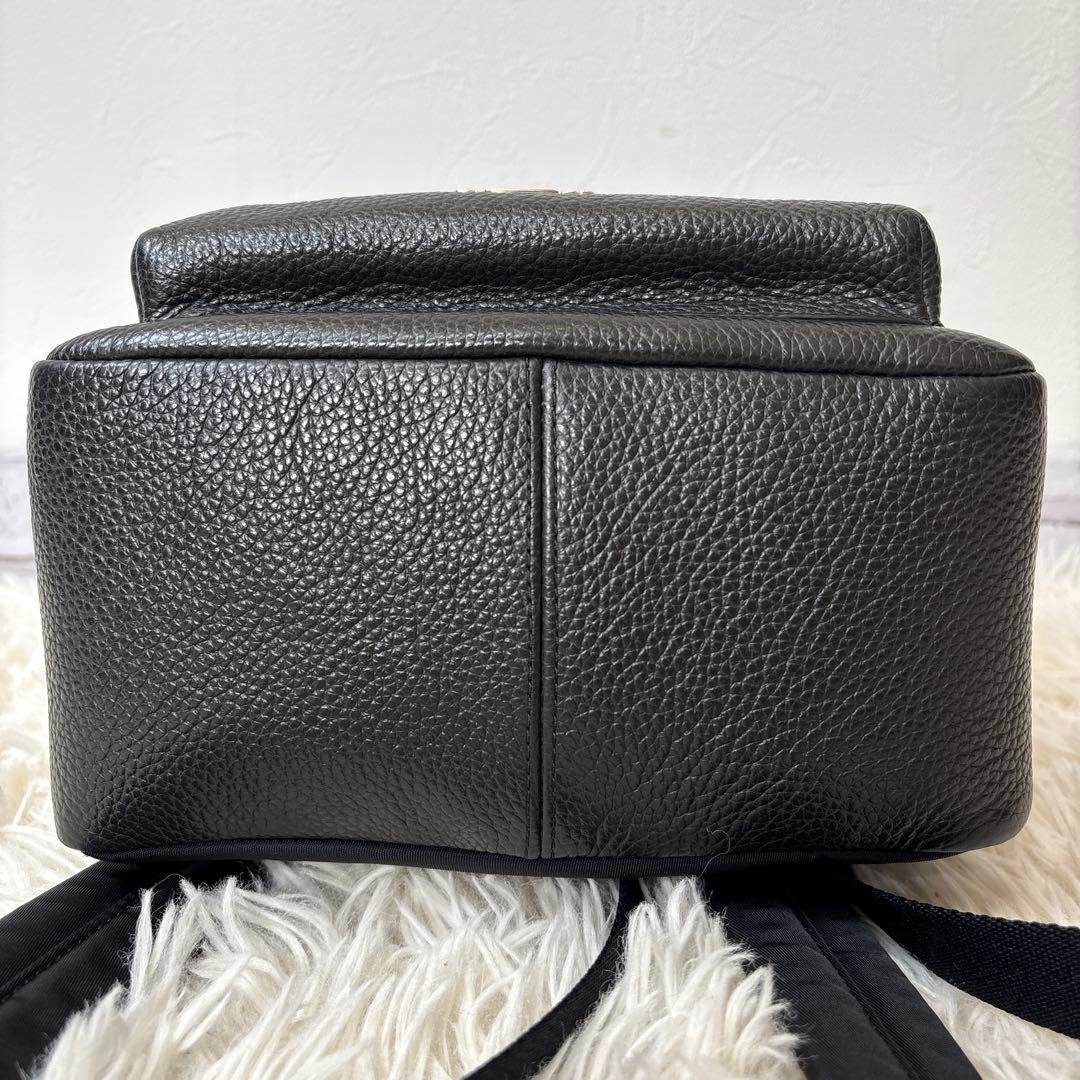 超美品☆【コーチ】チャーリー　38263 レザーリュック　チャーム　ギャランティ