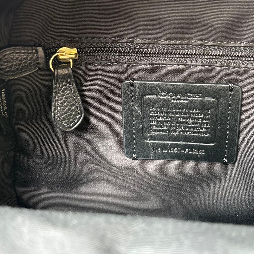 超美品☆【コーチ】チャーリー　38263 レザーリュック　チャーム　ギャランティ