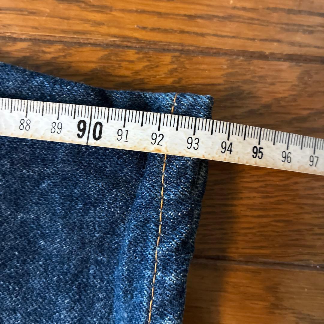 エヴィス　ストレートデニム