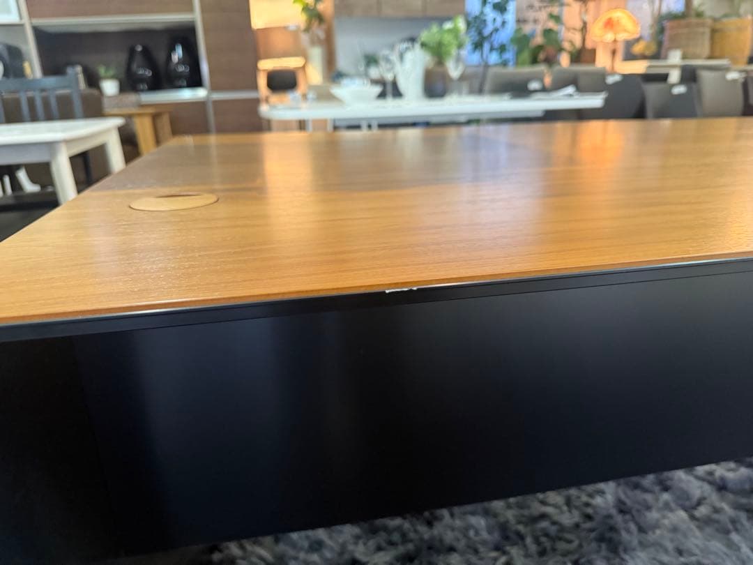 カッシーナ　デスク　w220cm