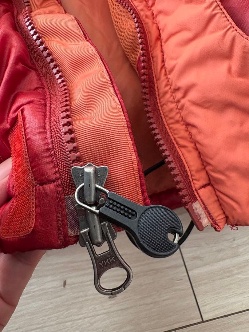 ⭐︎パーセル⭐︎Patagonia ダウンジャケット 赤・オレンジ　袋付き