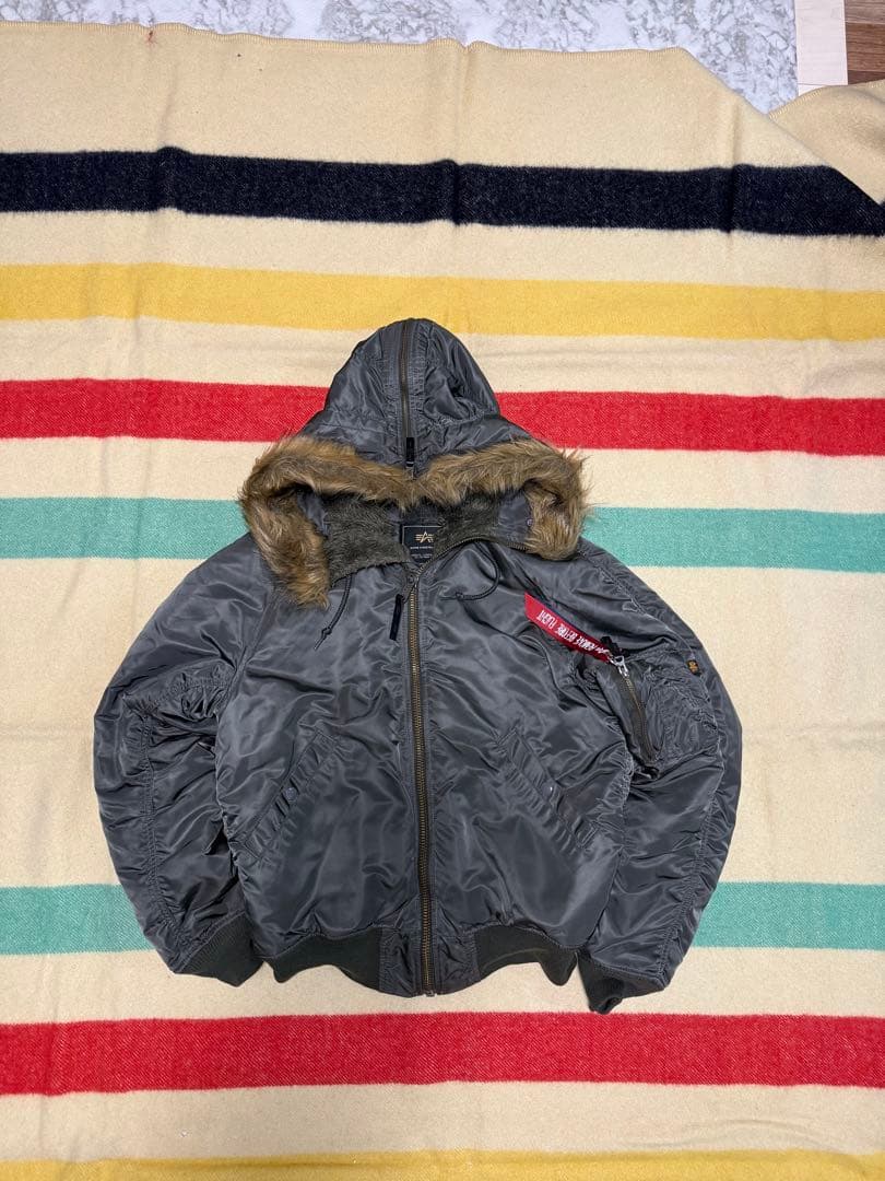 お*つ様 ALPHA 90s〜00s N2Bフライト　ファー　短丈　y2k