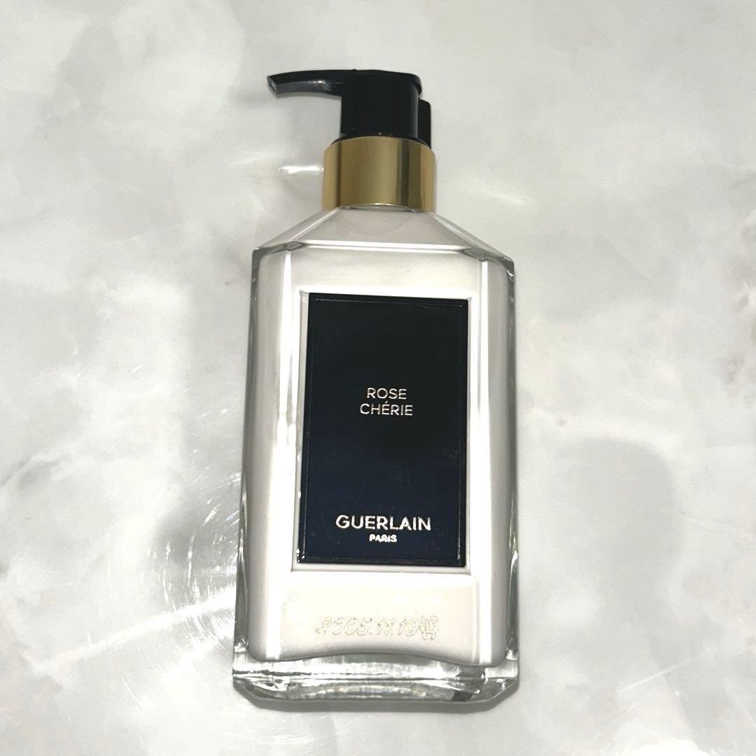 新品 GUERLAIN ROSE CHERlEハンド&ボディローション