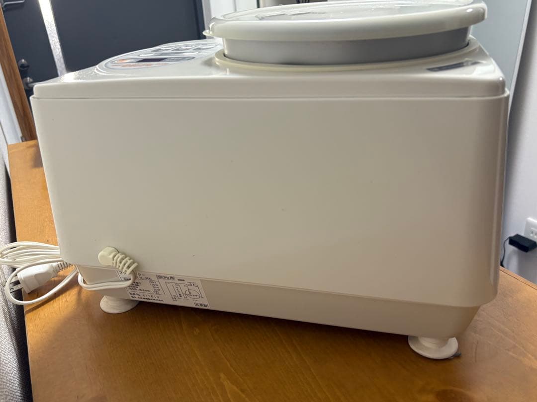 ちびまるくん KN-300 家庭用パンこね器 デジタルミキサー