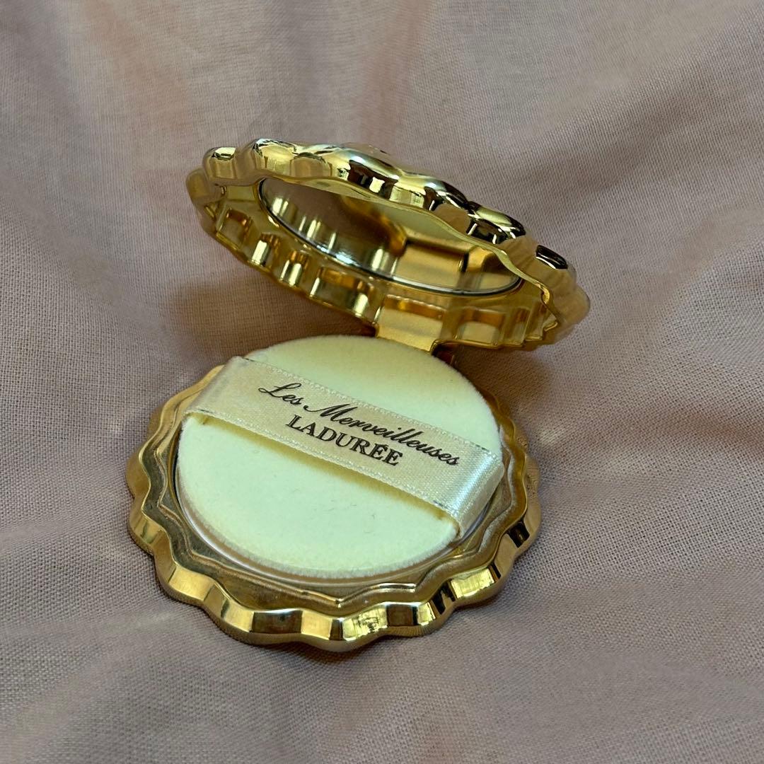 ラデュレ 貝殻パクト 貝殻ケース フェイスパウダー付