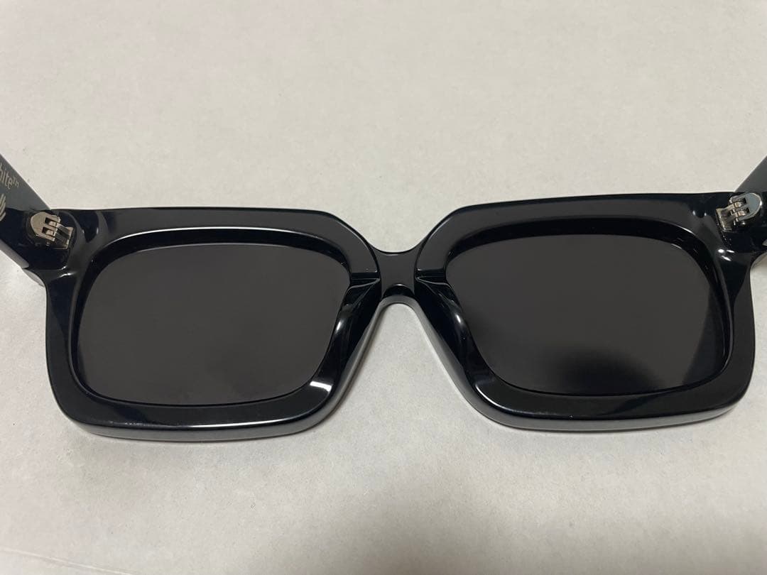 オフホワイトOFF-WHITE OW40001U c/o TheSunサングラス