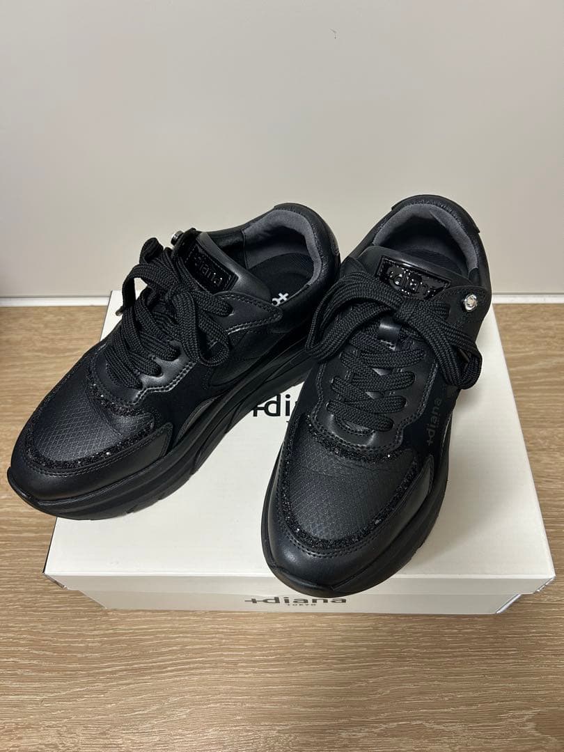 【美品】 新定番♪ボリュームソールスニーカー　ブラック