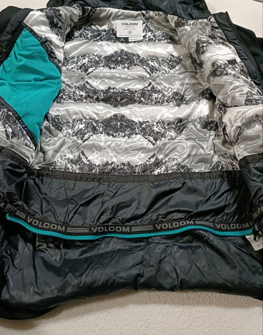 VOLCOM★ボルコム スノーボードウェア★スキー スノボ★人気モデル