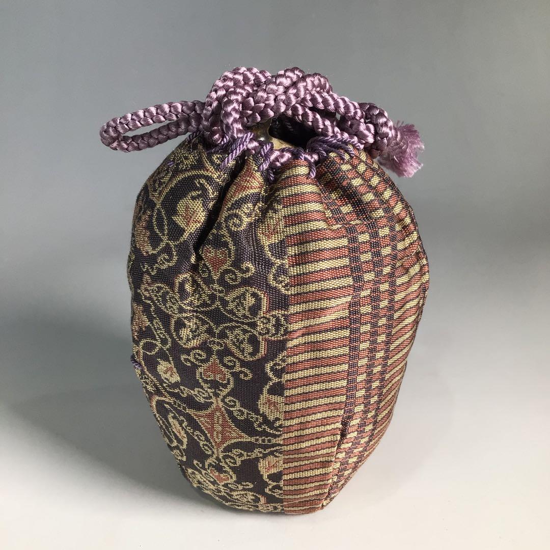 Ｎ４２７　茶器　『川本了生造』『美濃伊賀』『縞葡萄唐草仕覆付』　共箱　茶道具