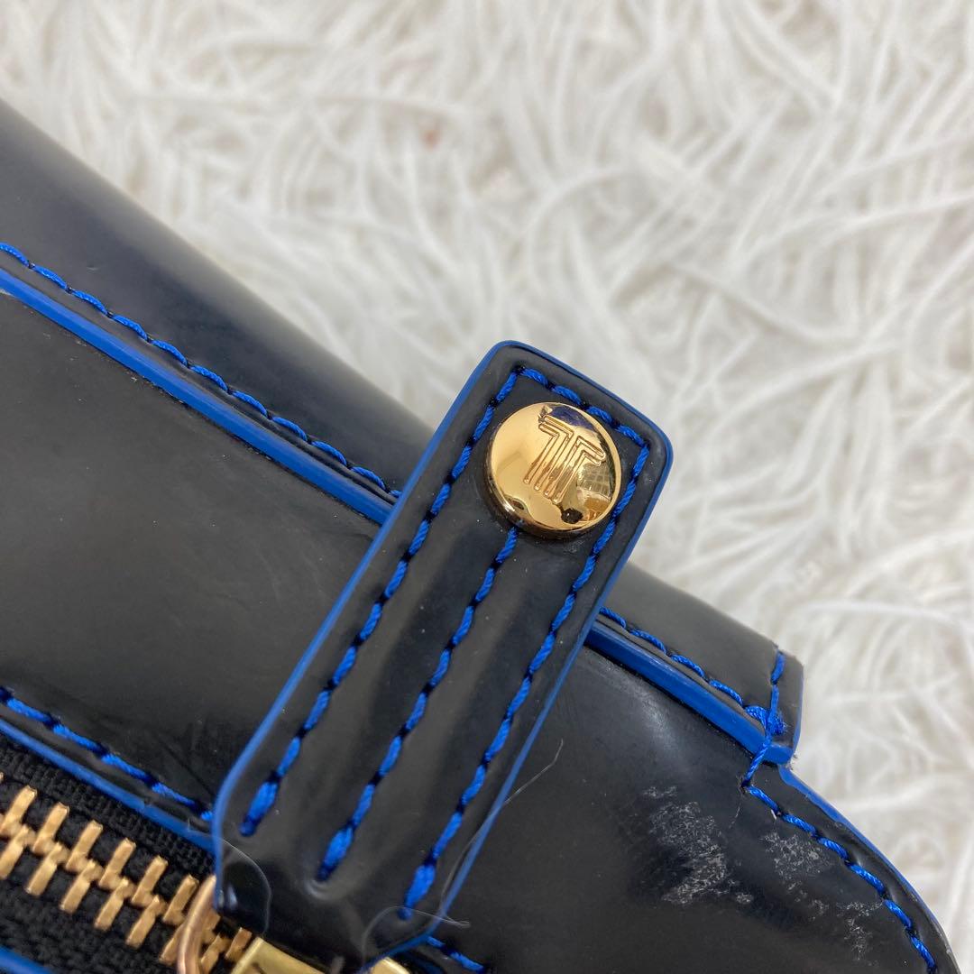 LANVIN✨レザー　リュック ゴールド金具　自立　ターンロック　ブランドロゴ