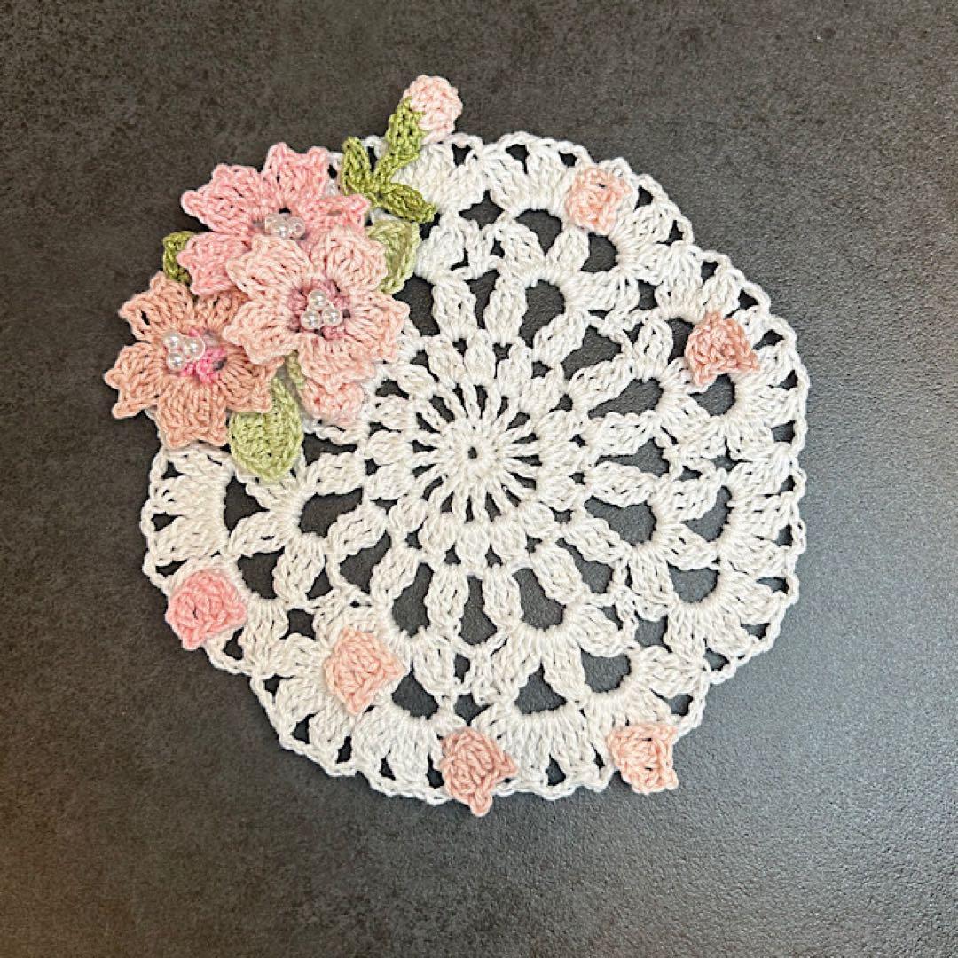 さばねこ＊ハンドメイド＊レース編み＊ドイリー＊コースター