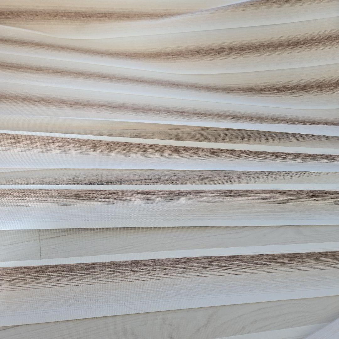 ロールスクリーン