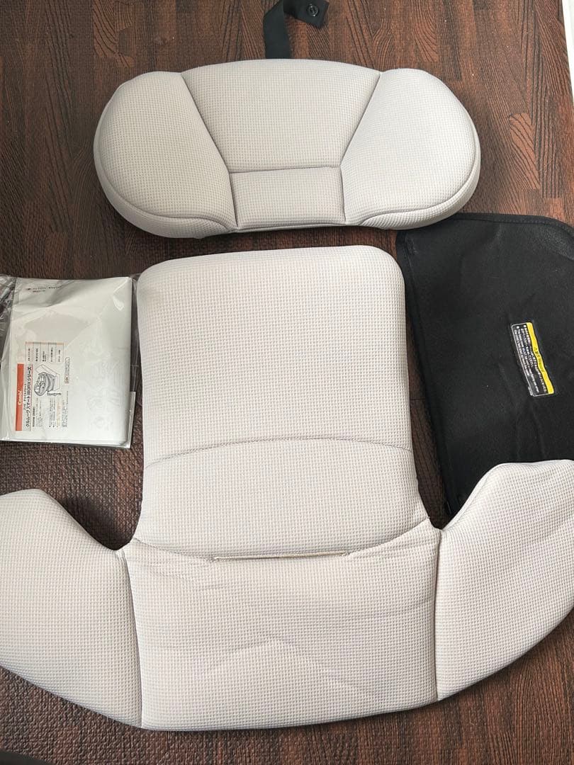 Combi クルムーブスマート ISOFIX エッグショック neo