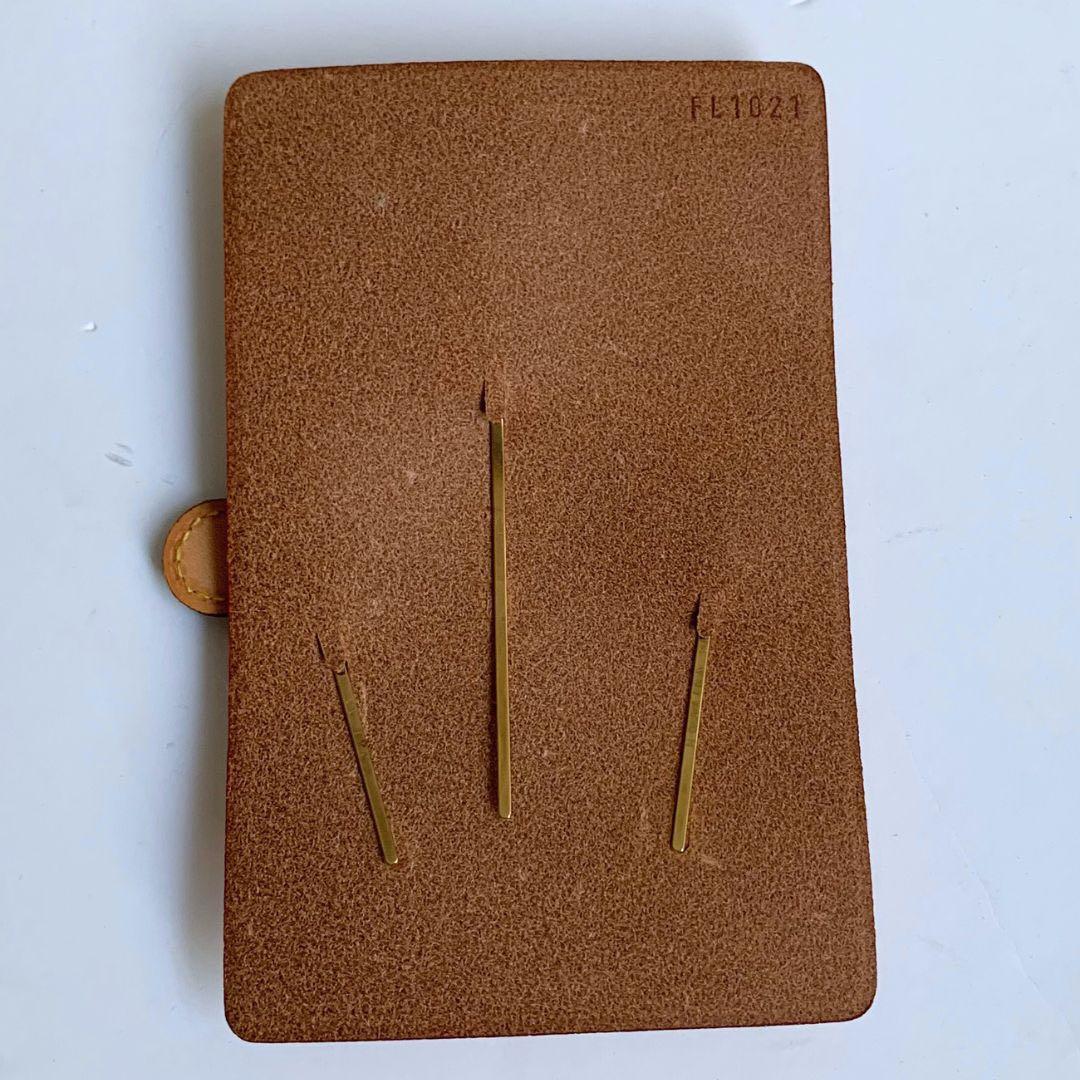 【新品未使用】Louis Vuitton ヘアピン3点セット　花モチーフ