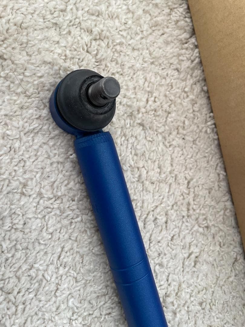 送料込 新品 KYB NEW SR MC ジムニーJB64 ステアリングダンパー