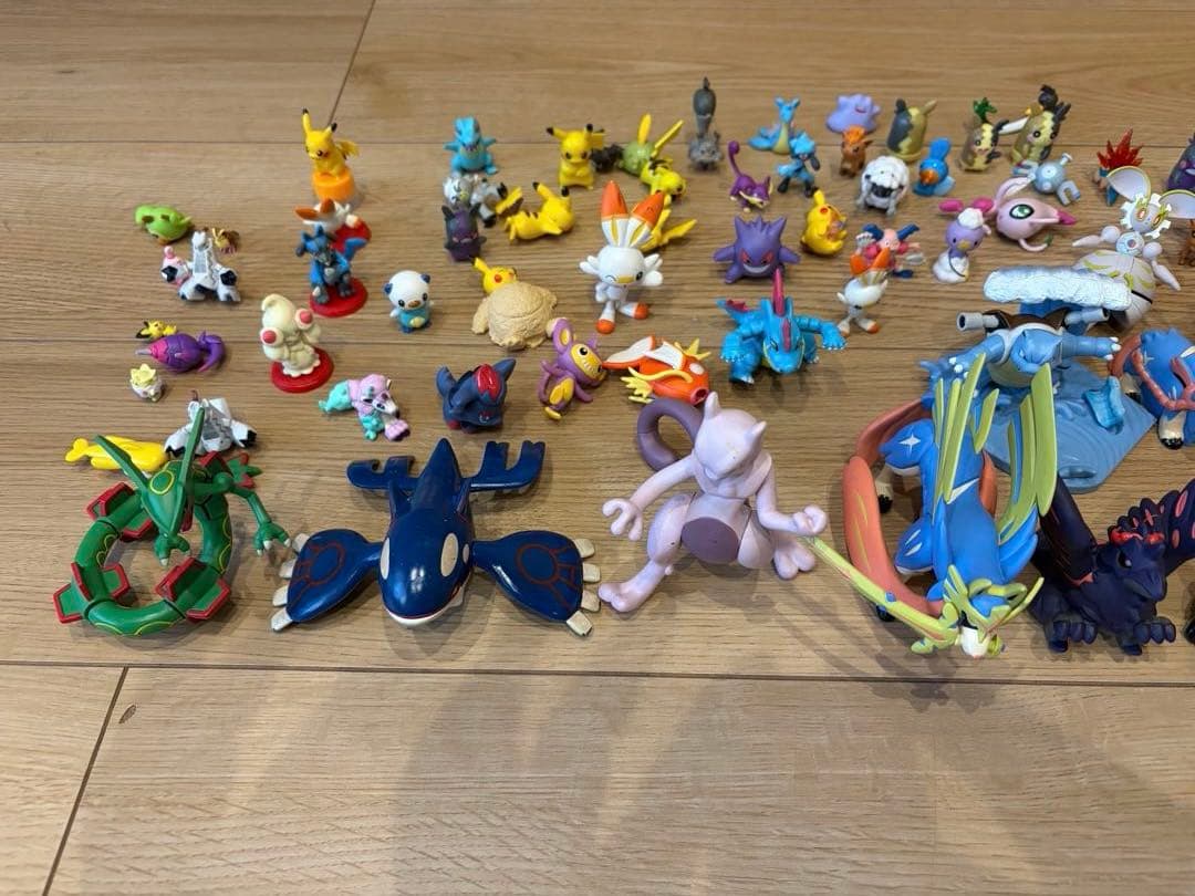 ポケモン フィギュア モンコレ　約80体