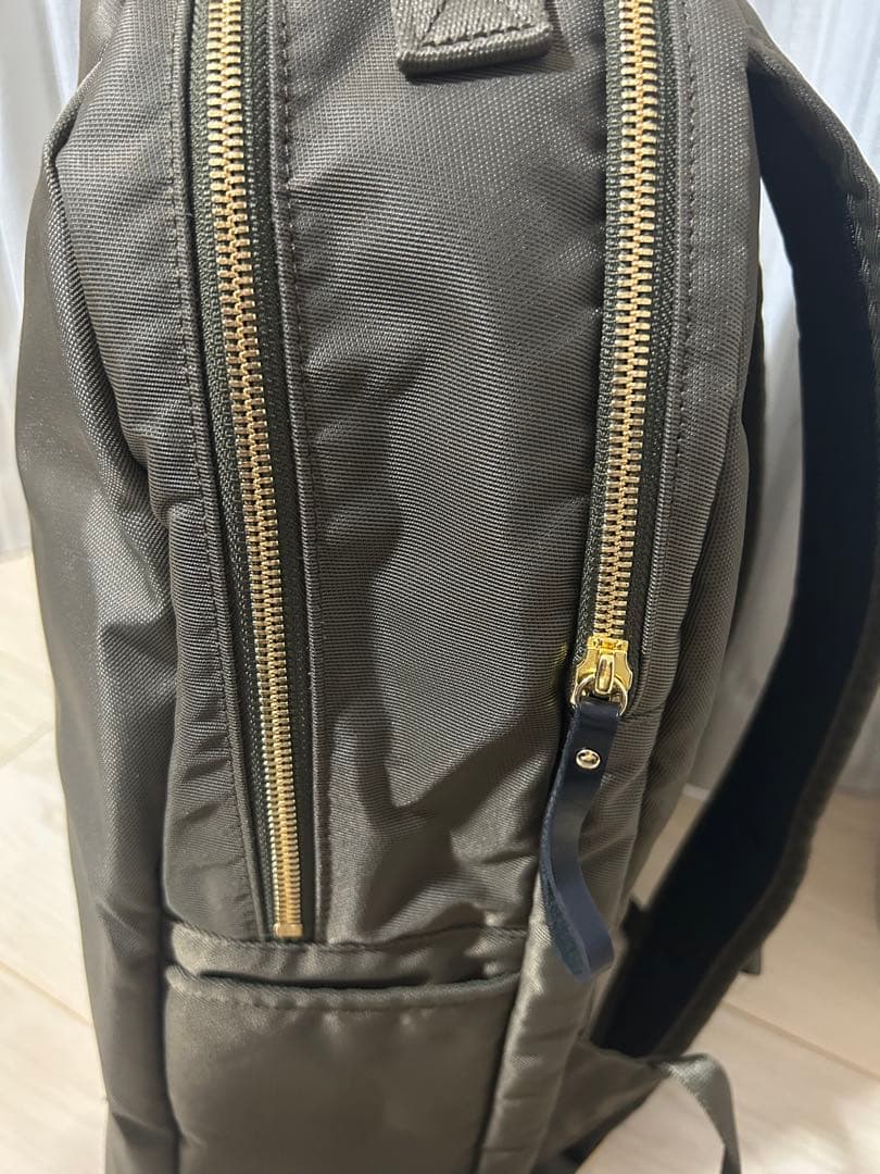 PORTER ポーター ガールシア デイパック 吉田カバンリュックオリーブカーキ