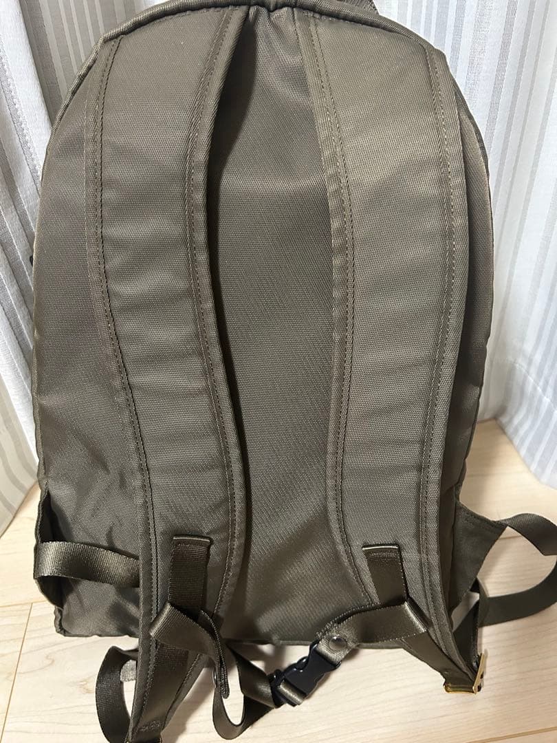 PORTER ポーター ガールシア デイパック 吉田カバンリュックオリーブカーキ