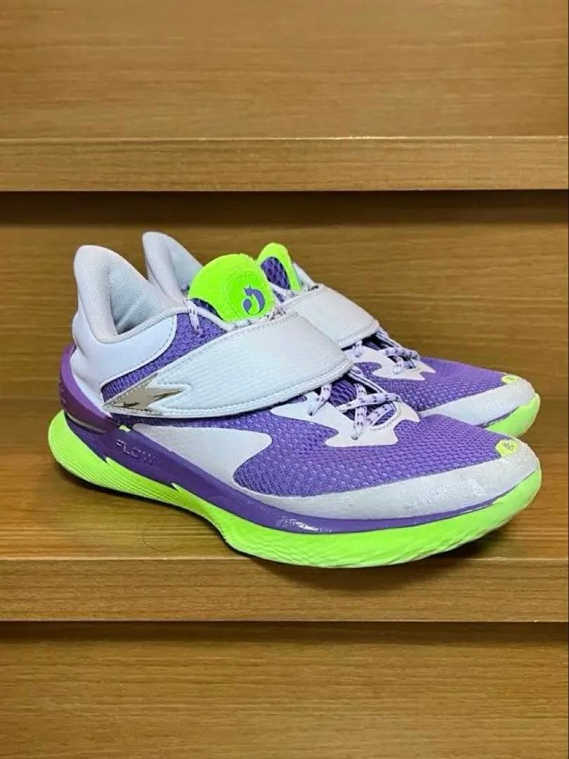 シューズ(男性用) UNDERARMOR FOX1 27.5cm