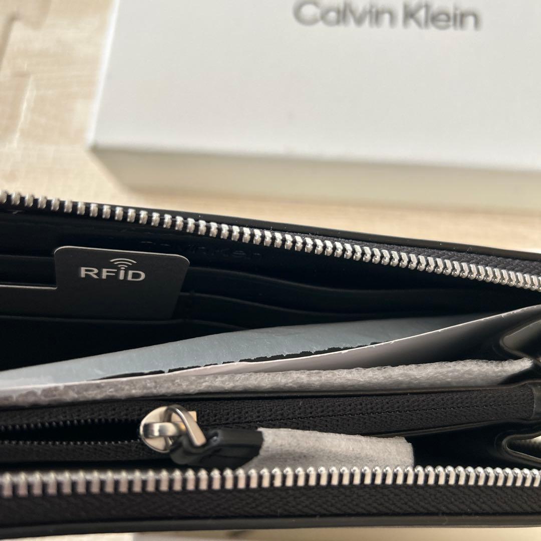 （新品未使用・海外モデル）カルバンクライン　ラウンドジップ長財布