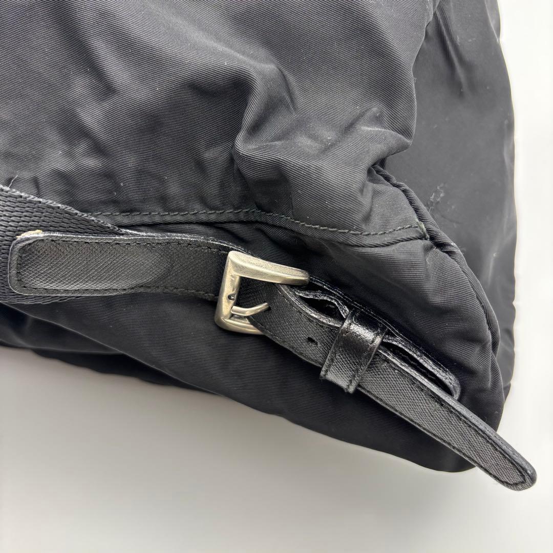 PRADA プラダ　ナイロンミニリュック　三角ロゴプレート