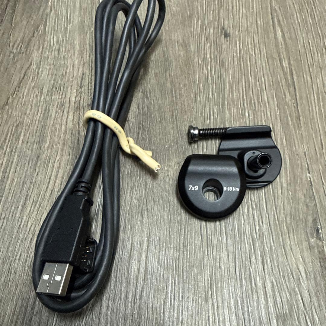 《美品》TREK Madone SL5 Gen8 105Di2 【ホイールなし】