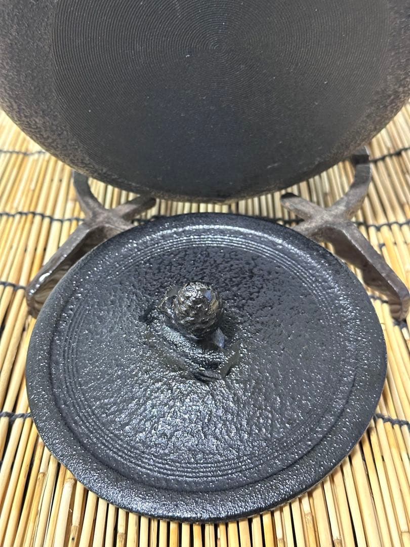 未使用品、付属品付 南部運南堂 鍋元造 松竹梅 28型 大型鉄瓶 南部