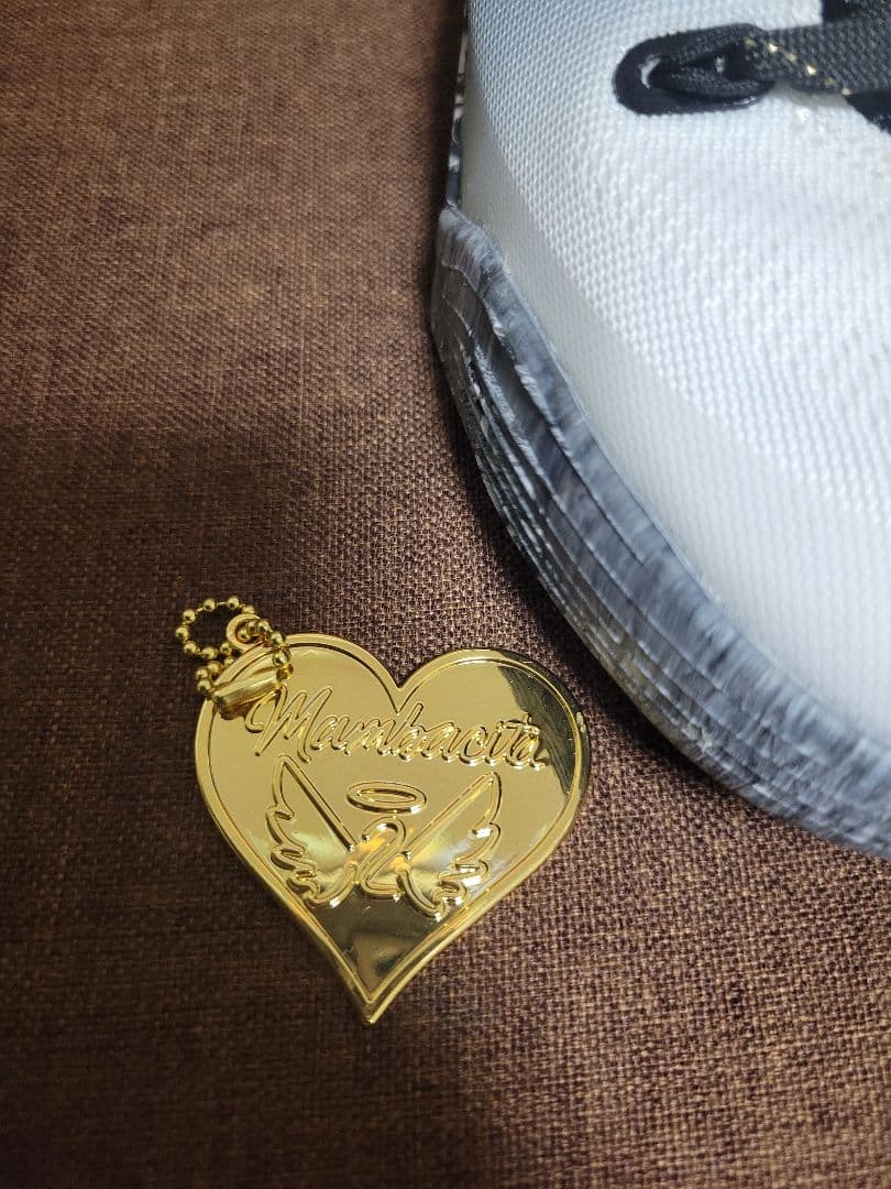 コービー 9 LOW プロトロ EM　Mambacita