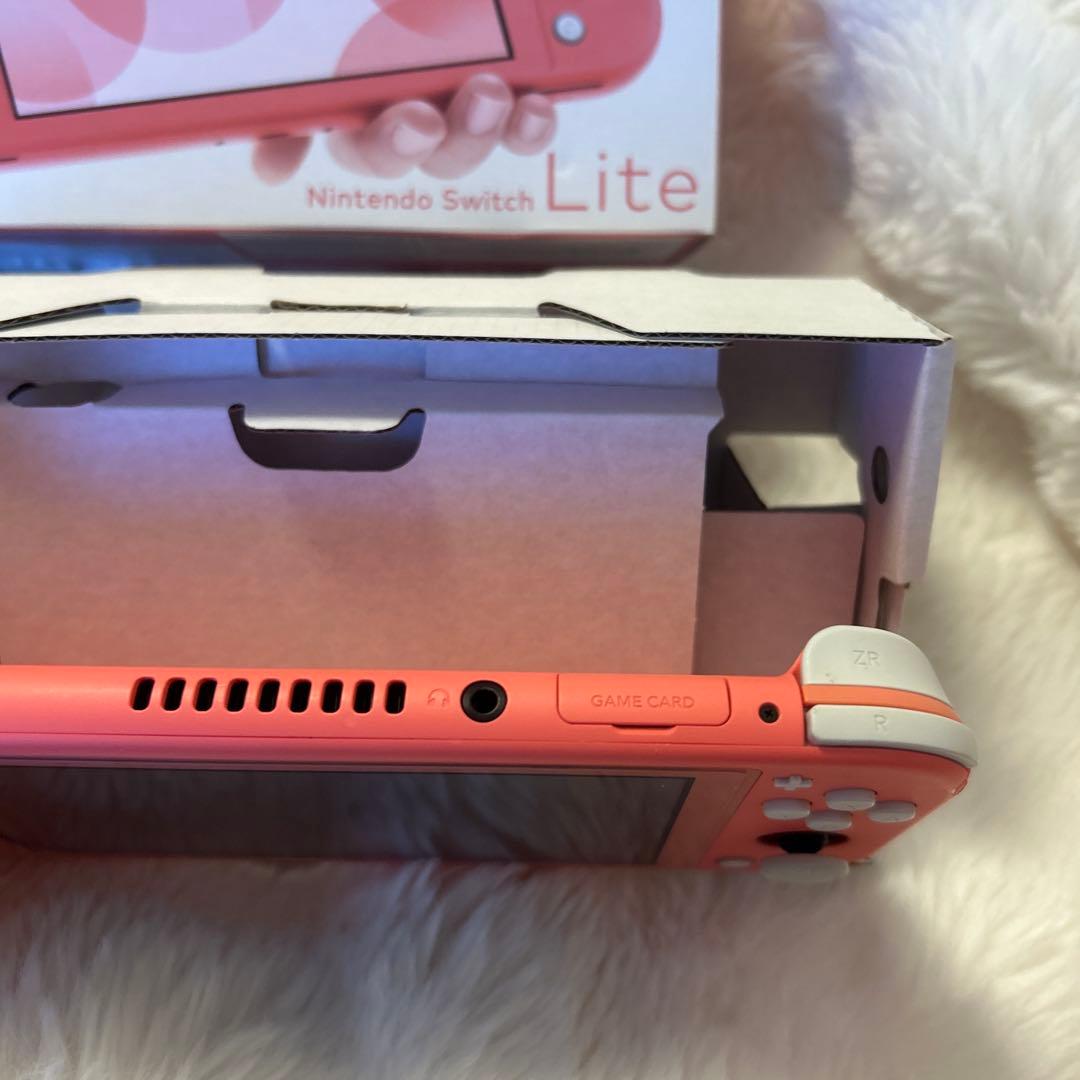美品！Nintendo Switch Lite コーラル