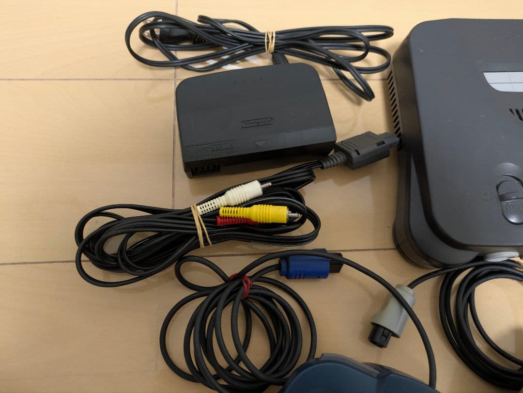 ★セール品★ニンテンドー64本体➕カセット8本　動作確認済み