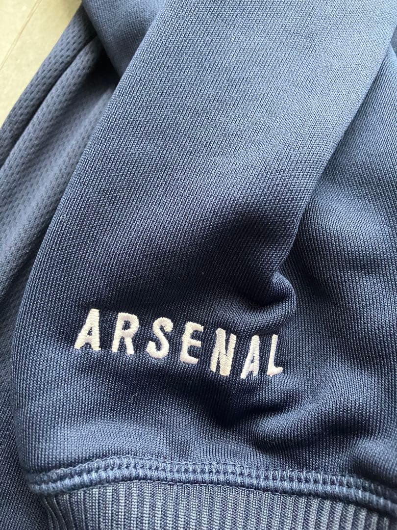 05-06 アーセナル ナイキ ウェア スウェット 長袖 O2 total90 - メルカリ