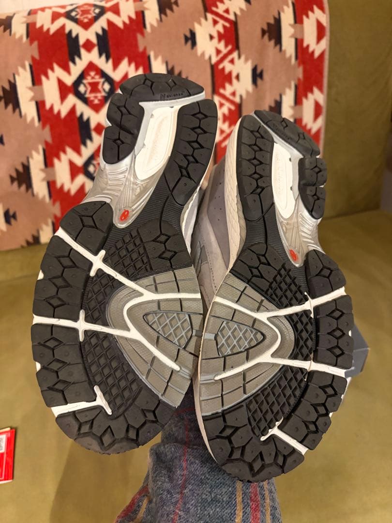 New Balance M2002RXJ グレー 23.5cm